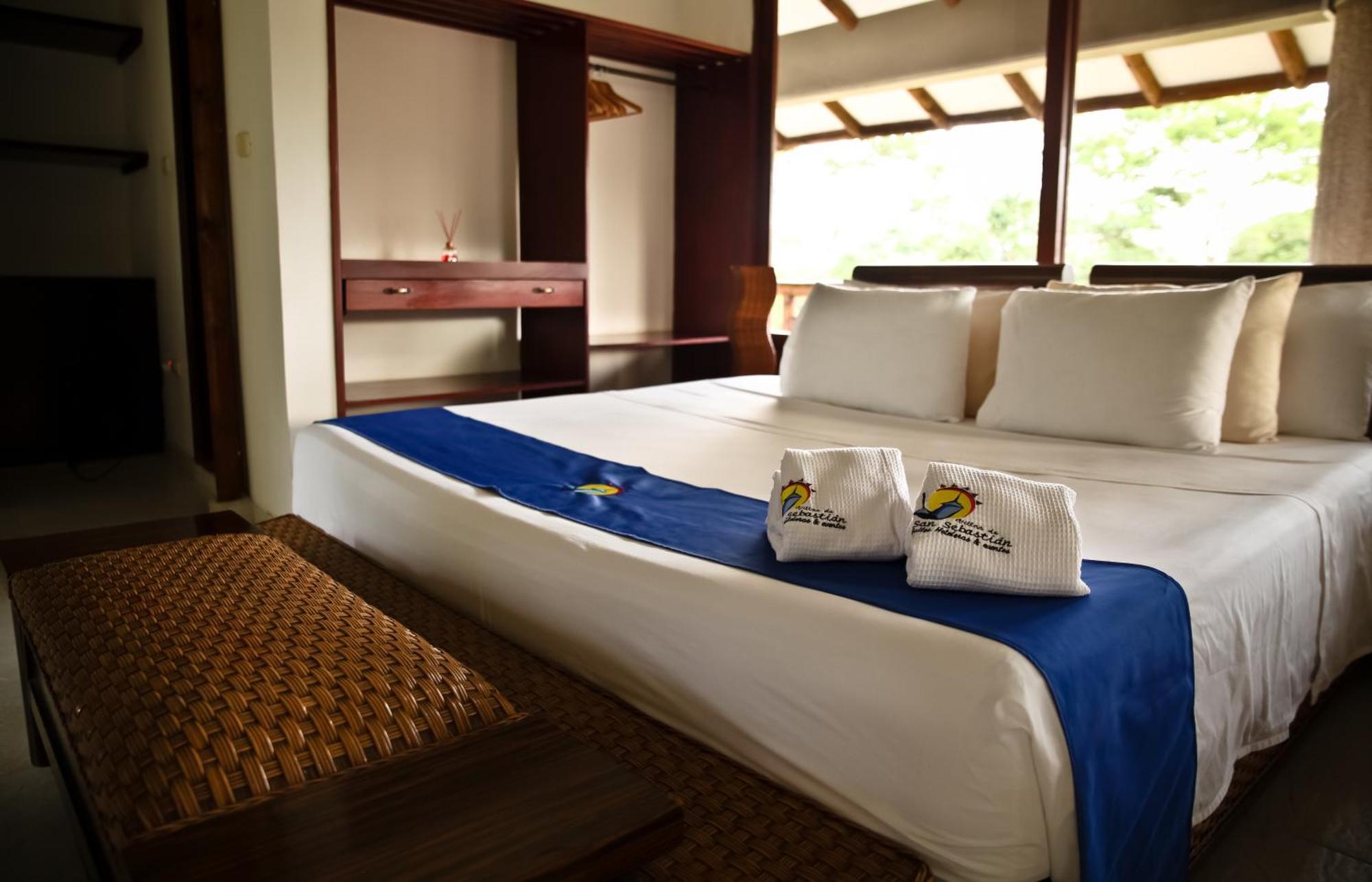 Hotel Boutique Villas De San Sebastian La Palmera 部屋 写真