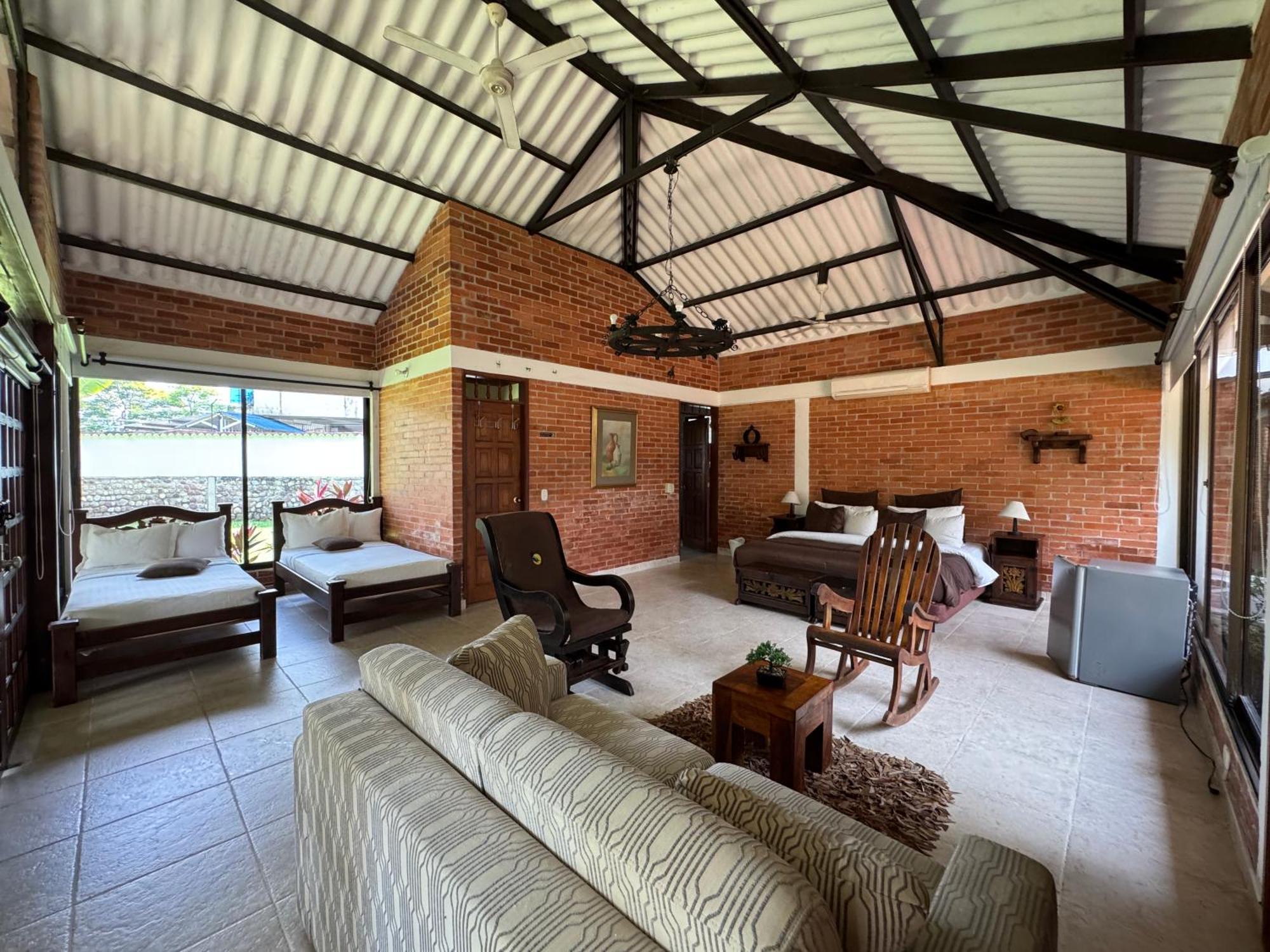 Hotel Boutique Villas De San Sebastian La Palmera エクステリア 写真